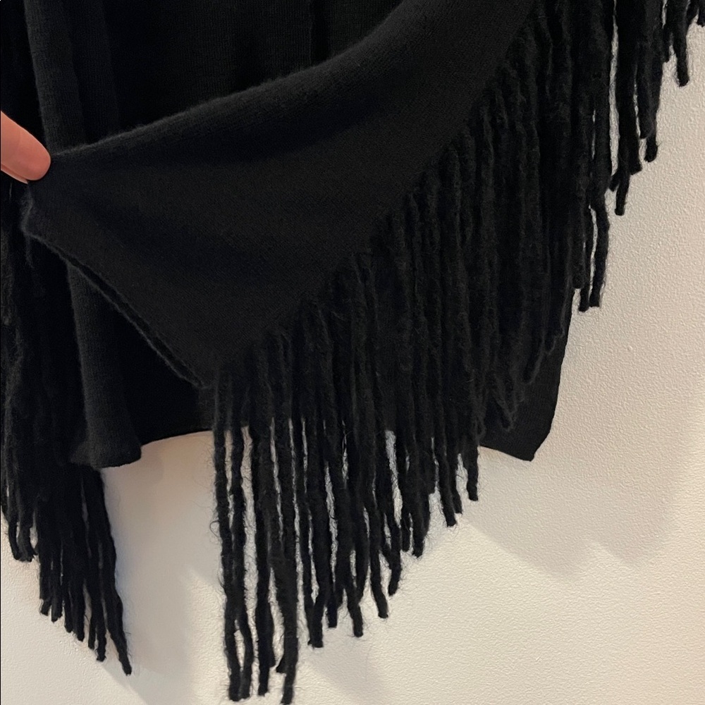 MaxMara Black Mohair Wool Blend Sweater with Fringe Large New - Picture 4 of 7